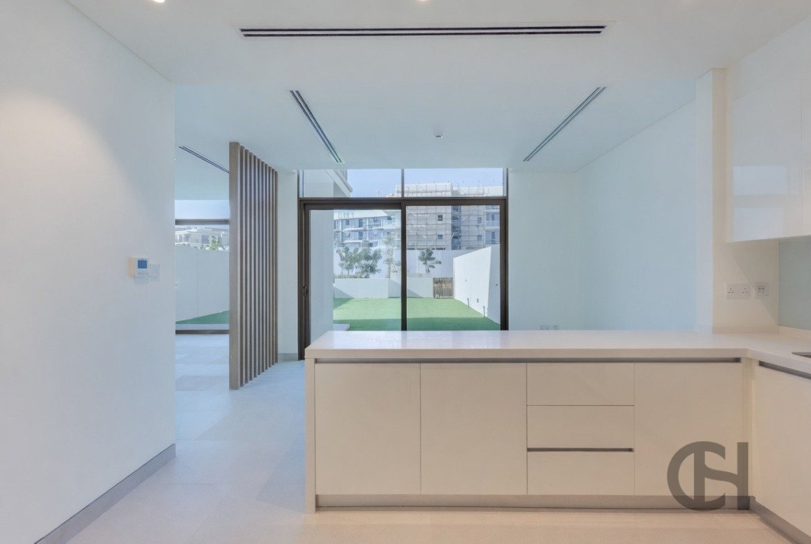 3BR Townhouse for rent in Souk Al Jubail, Al Jubail Island, Abu Dhabi with Single Row, Community View, Balcony. View photos, amenities and availability.