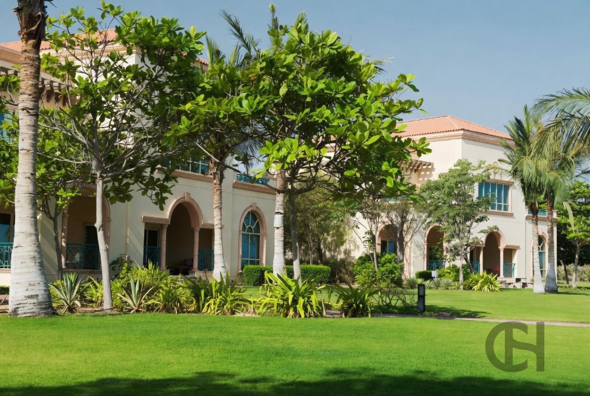 4BR Villa for rent in Al Raha Beach Hotel, Al Raha Beach, Abu Dhabi - property photo 9