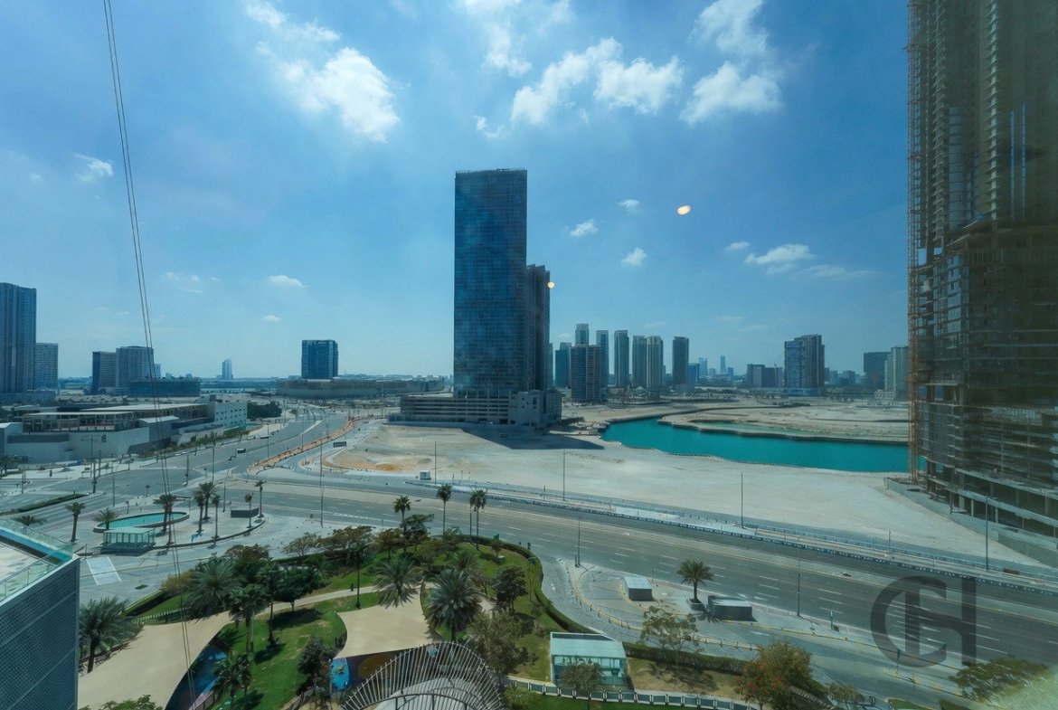 1BR Apartment for Rent in Sun Tower | Canal view