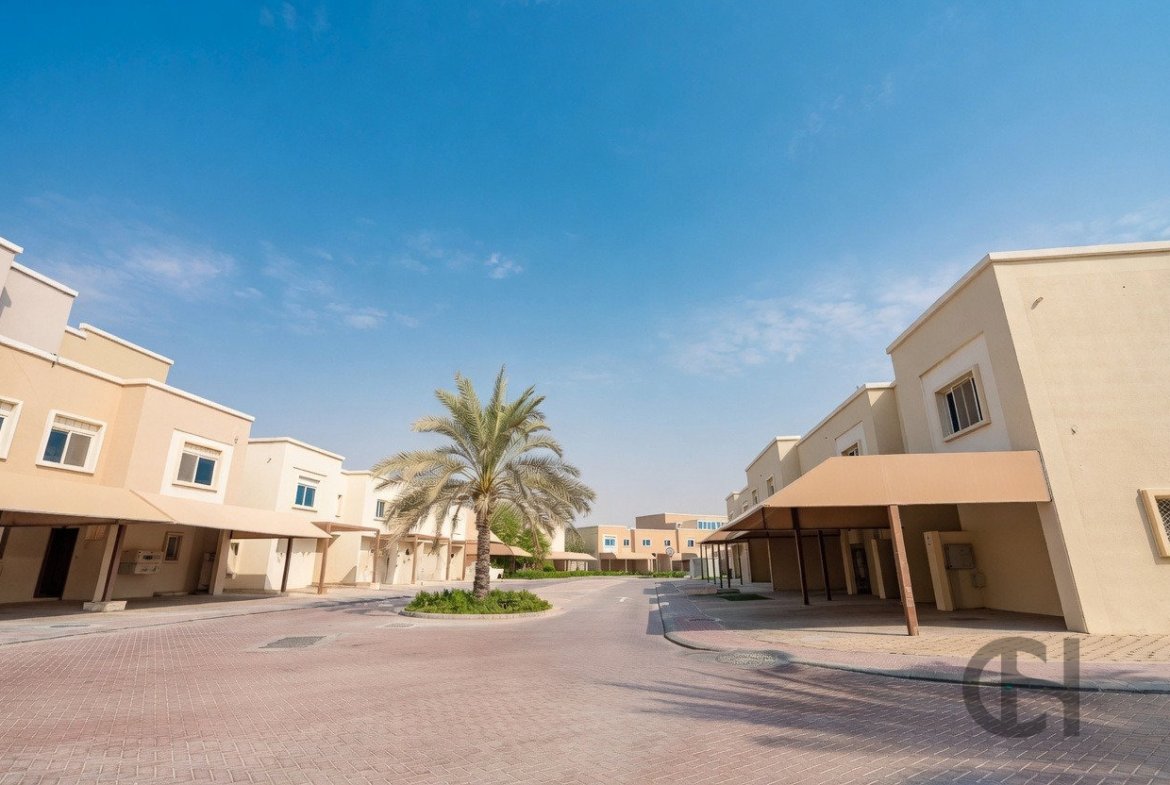 5 Townhouse for sale in Arabian Style - property photo 9