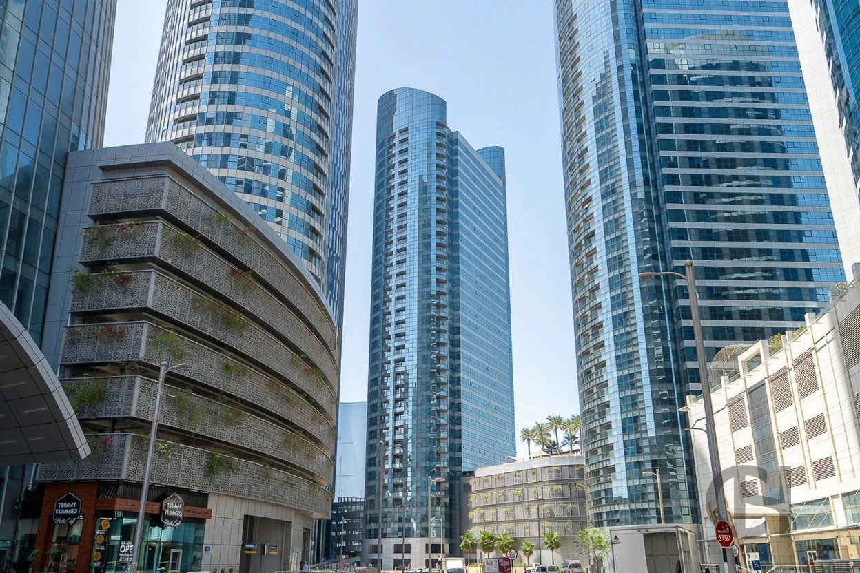 Office for rent in Addax port office tower, Al Reem Island, Abu Dhabi with Canal View. View photos, amenities and availability.