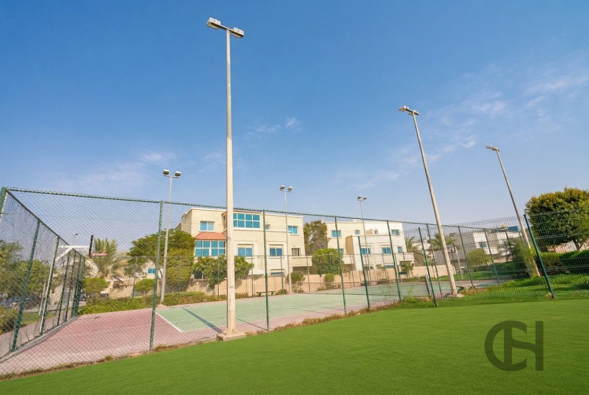 5 Townhouse for sale in Arabian Style - property photo 10