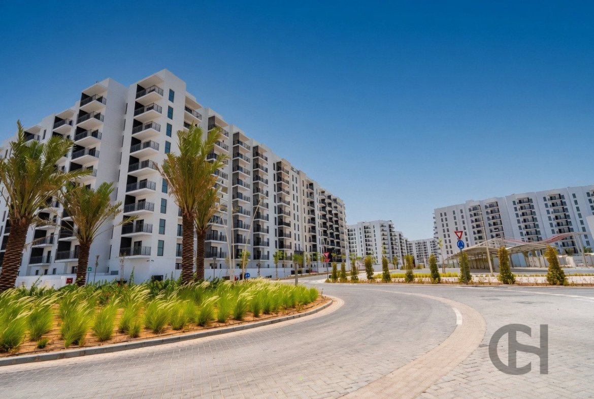 1BR Apartment for rent in Waters Edge, Yas Island, Abu Dhabi with Community View, Balcony. View photos, amenities and availability.