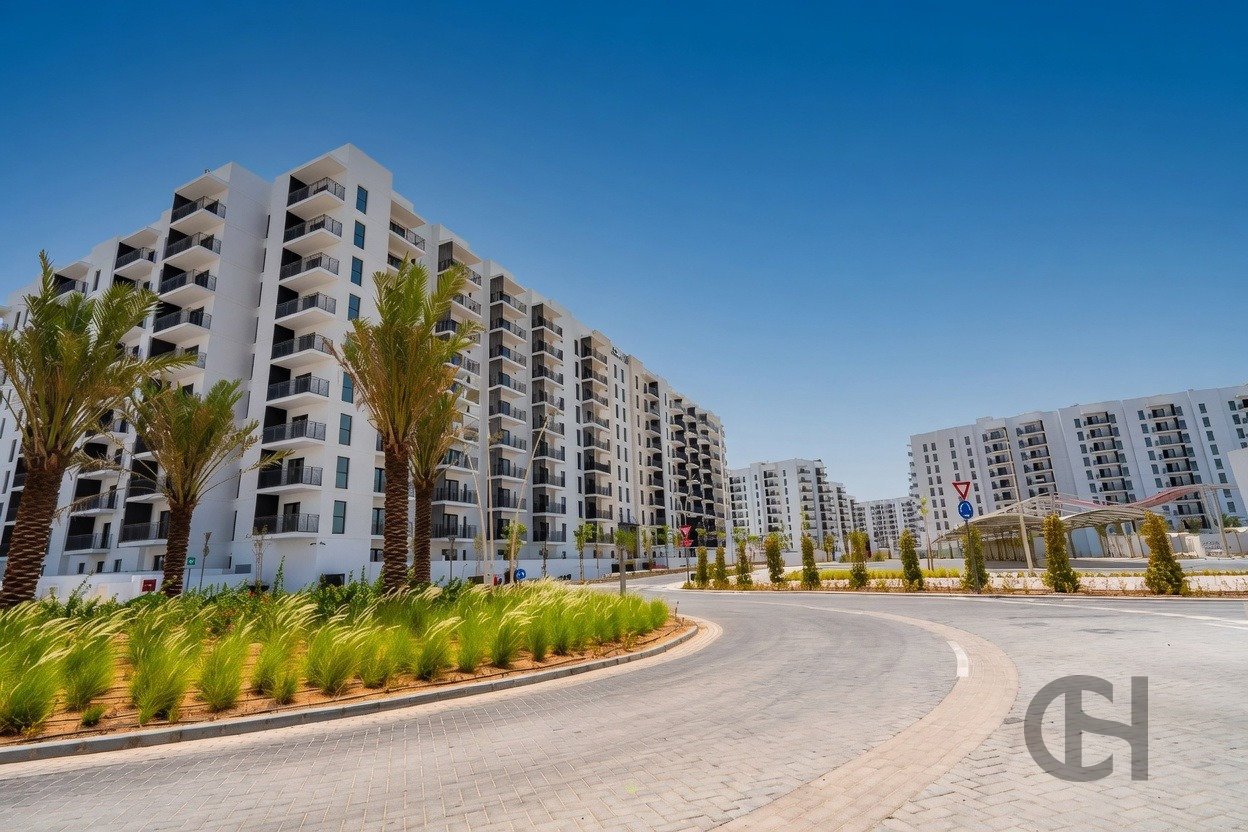 1BR Apartment for rent in Waters Edge, Yas Island, Abu Dhabi with Community View, Balcony. View photos, amenities and availability.
