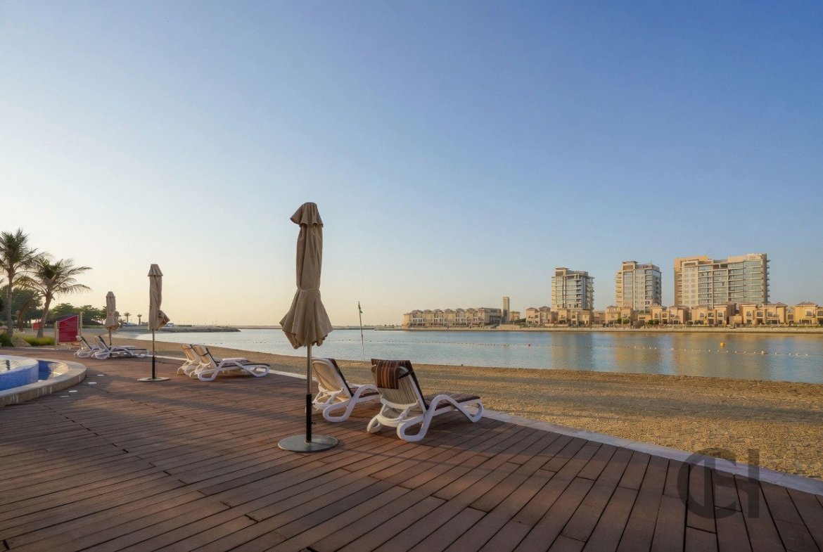 4BR Villa for rent in Al Raha Beach Hotel, Al Raha Beach, Abu Dhabi - property photo 11