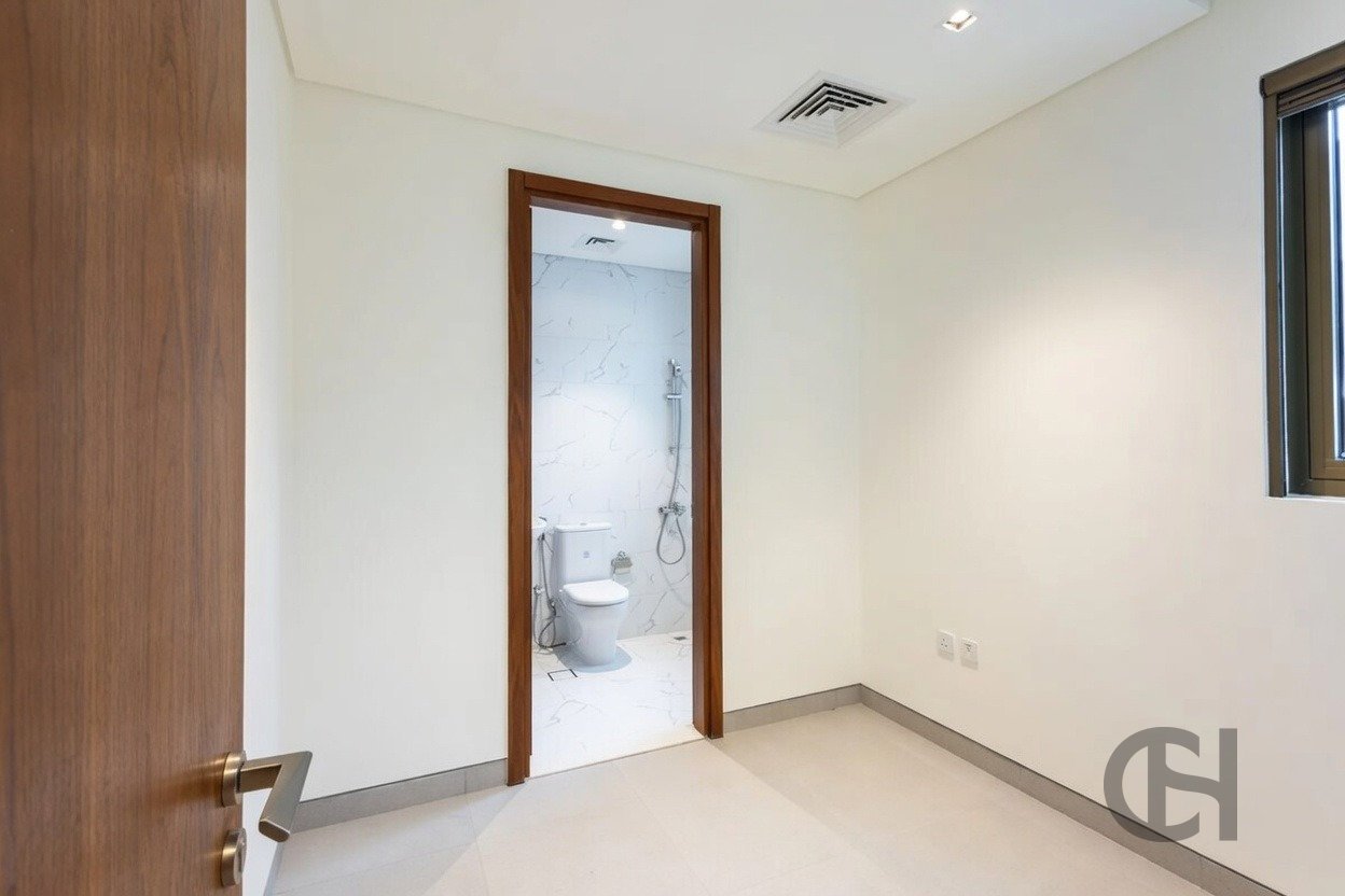 3BR Townhouse for rent in Souk Al Jubail, Al Jubail Island, Abu Dhabi with Single Row, Balcony. View photos, amenities and availability.