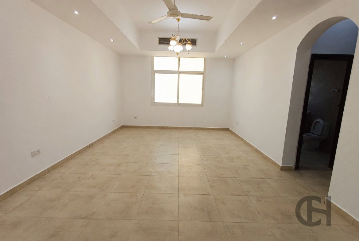 5BR Villa for rent in SH- 21, Al Shamkha, Abu Dhabi - property photo 12