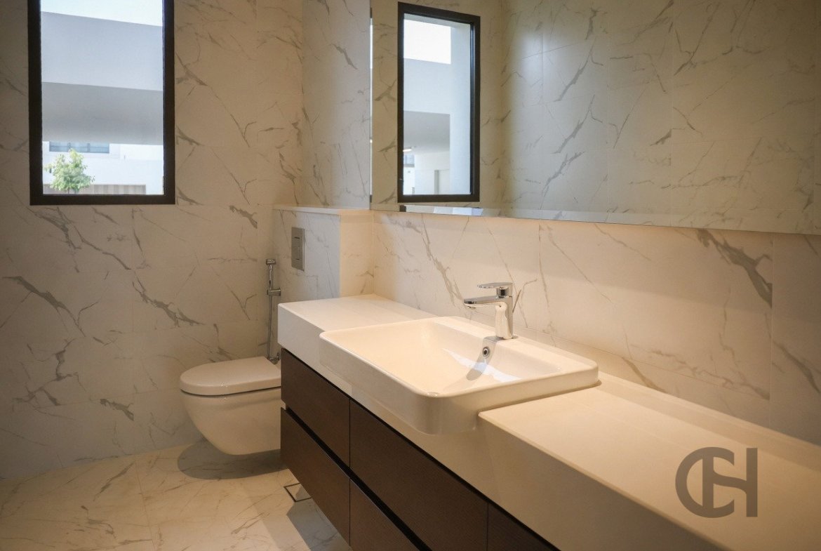 4BR Townhouse for rent in Nad Al Dhabi, Al Jubail Island, Abu Dhabi with Single Row, Corner Unit, Maid Room. View photos, amenities and availability.