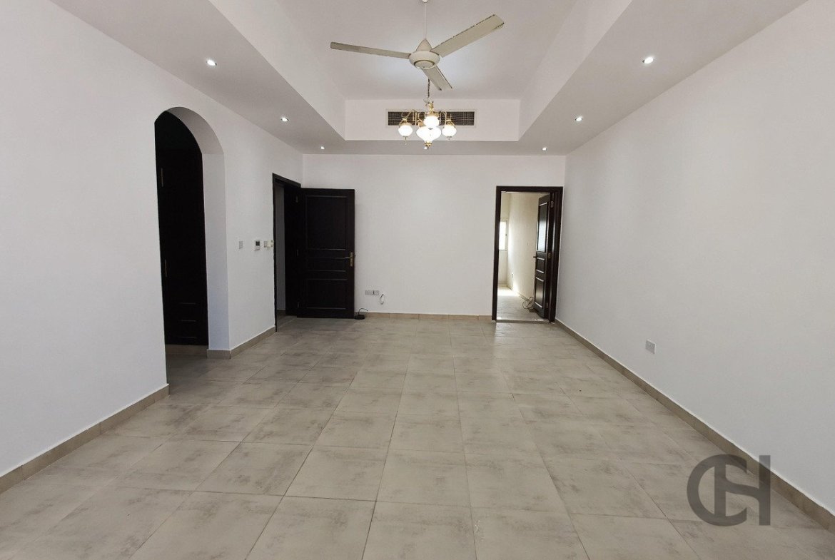 5BR Villa for rent in SH- 21, Al Shamkha, Abu Dhabi - property photo 13
