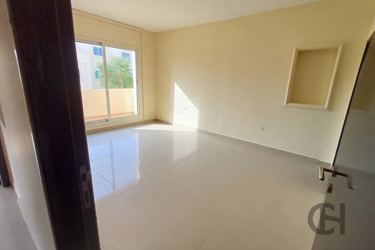 5 Townhouse for sale in Arabian Style - property photo 14