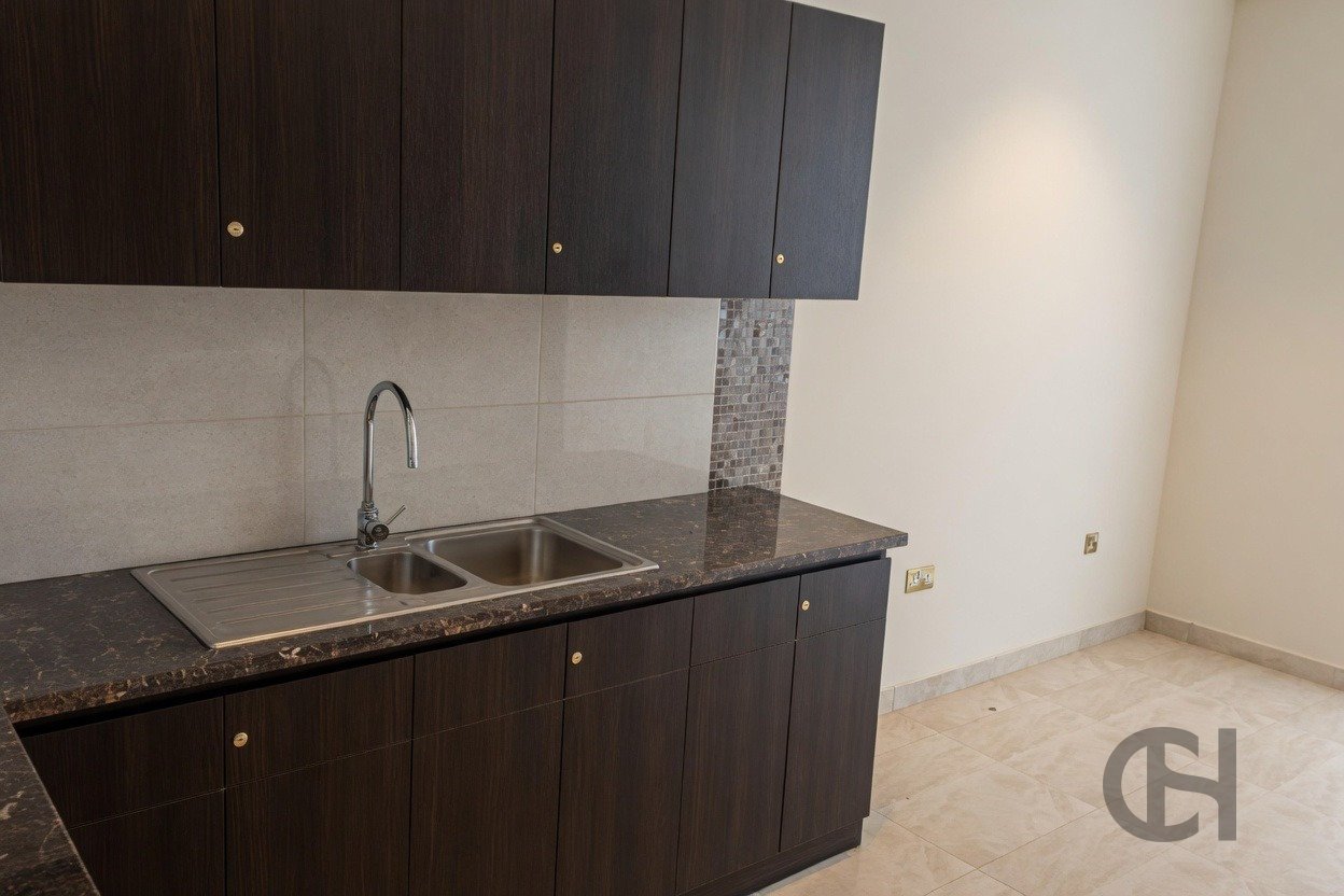 Office for sale in Addax port office tower - property photo 14