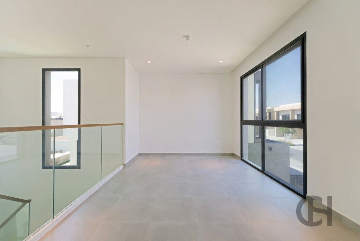 3BR Townhouse for rent in The Dahlias, Yas Island, Abu Dhabi with Community View, Balcony, Maid Room. View photos, amenities and availability.
