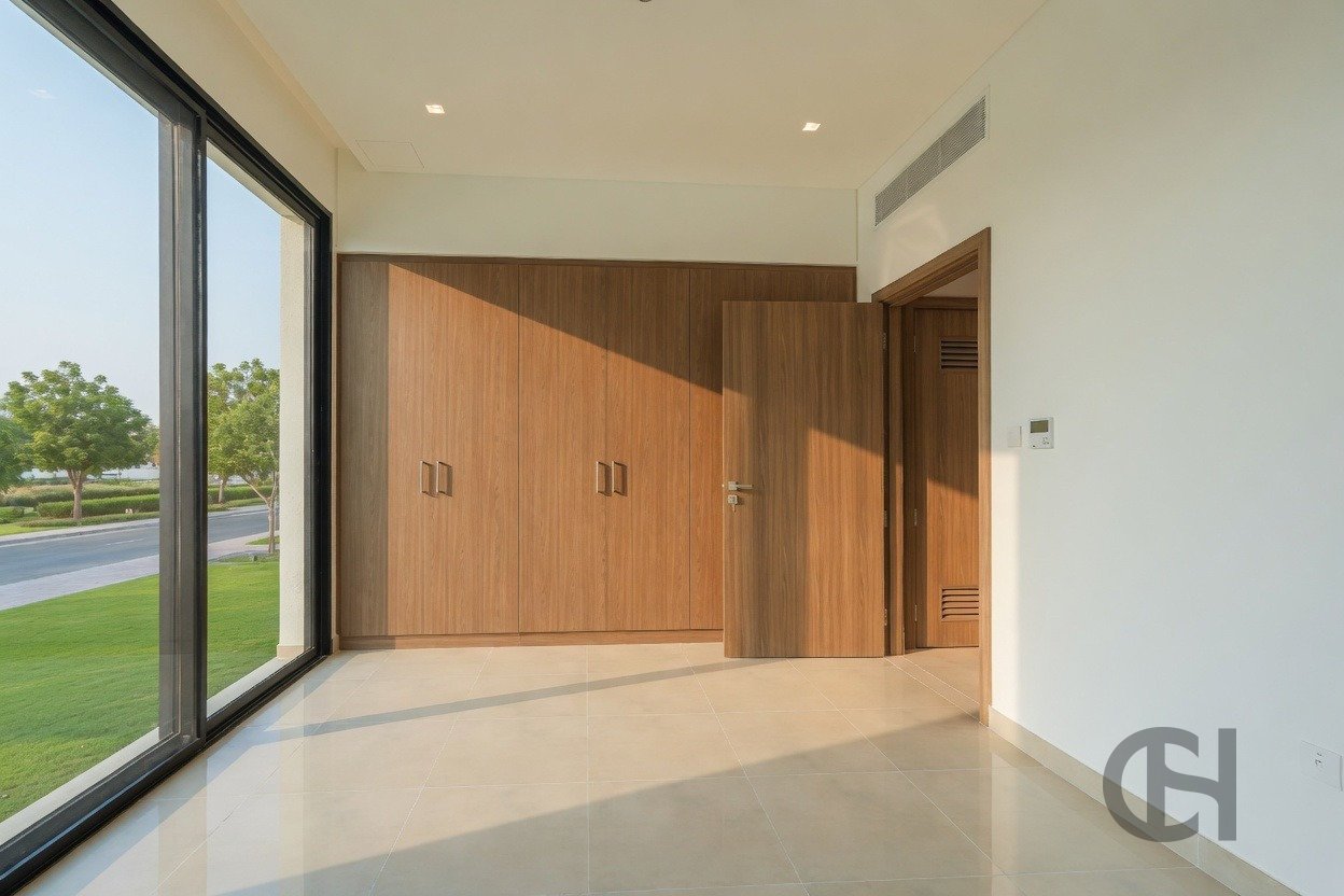 4BR Townhouse for rent in The Dahlias, Yas Island, Abu Dhabi with Single Row, Corner Unit, Balcony. View photos, amenities and availability.