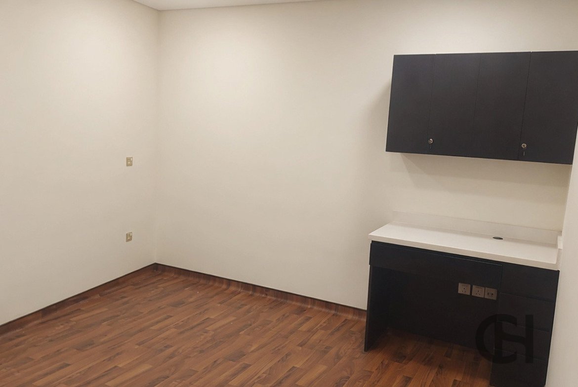 Office for sale in Addax port office tower - property photo 15