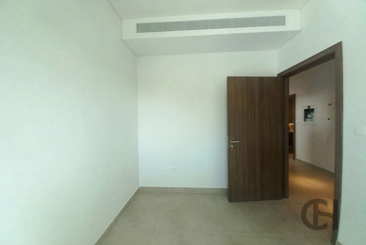 4BR Townhouse for rent in The Magnolias, Yas Island, Abu Dhabi with Community View, Balcony, Maid Room. View photos, amenities and availability.