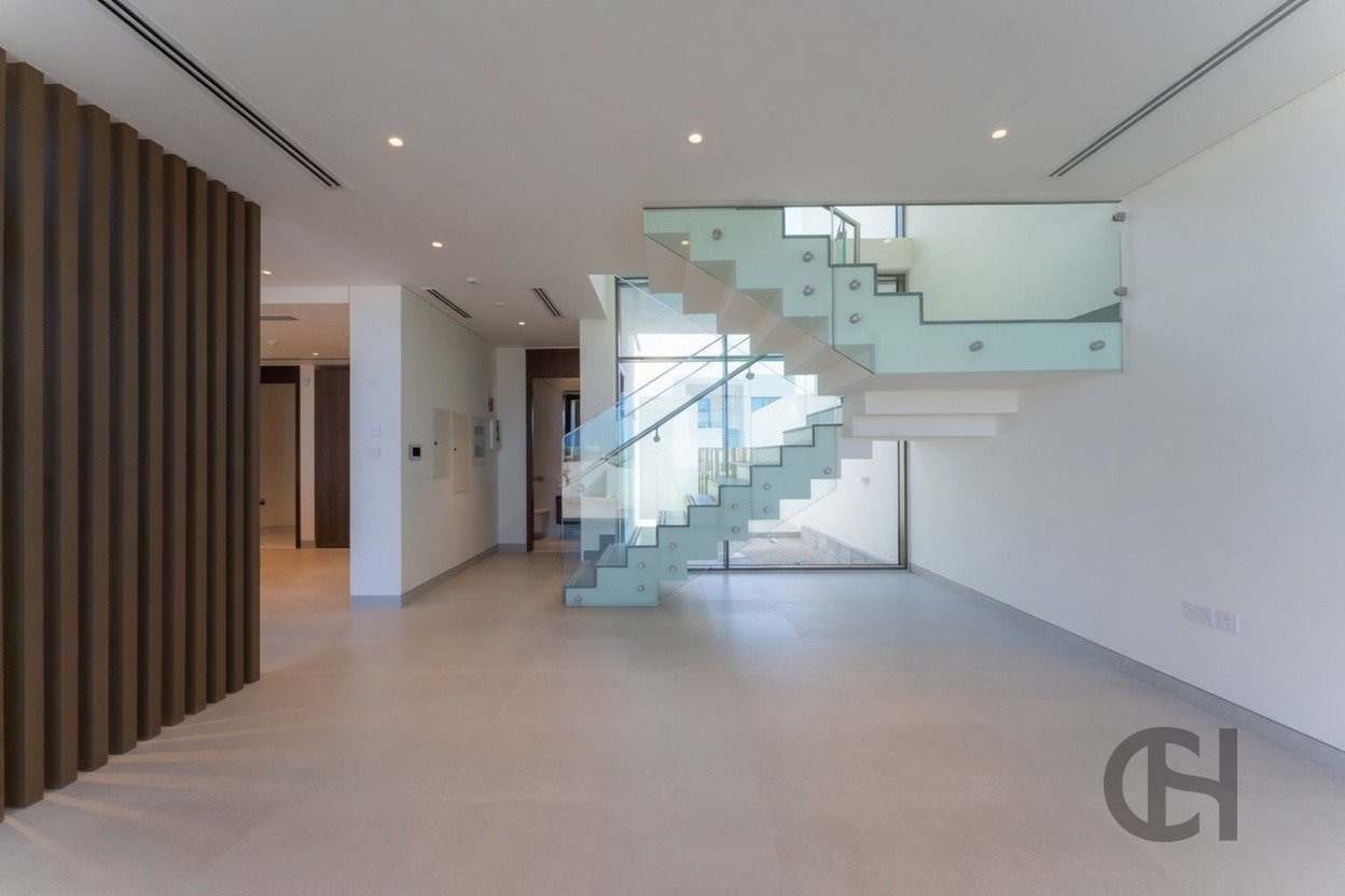 3BR Townhouse for rent in Nad Al Dhabi, Al Jubail Island, Abu Dhabi with Single Row, Community View, Corner Unit. View photos, amenities and availability.