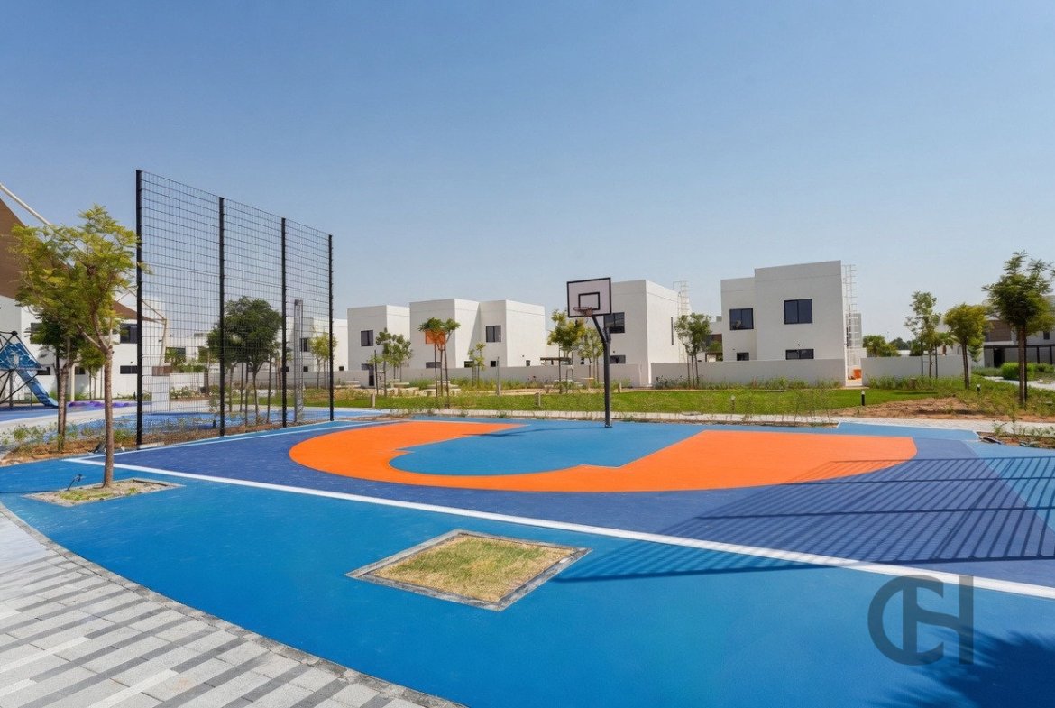 3BR Townhouse for rent in Noya Viva, Yas Island, Abu Dhabi with Single Row, Community View, Maid Room. View photos, amenities and availability.