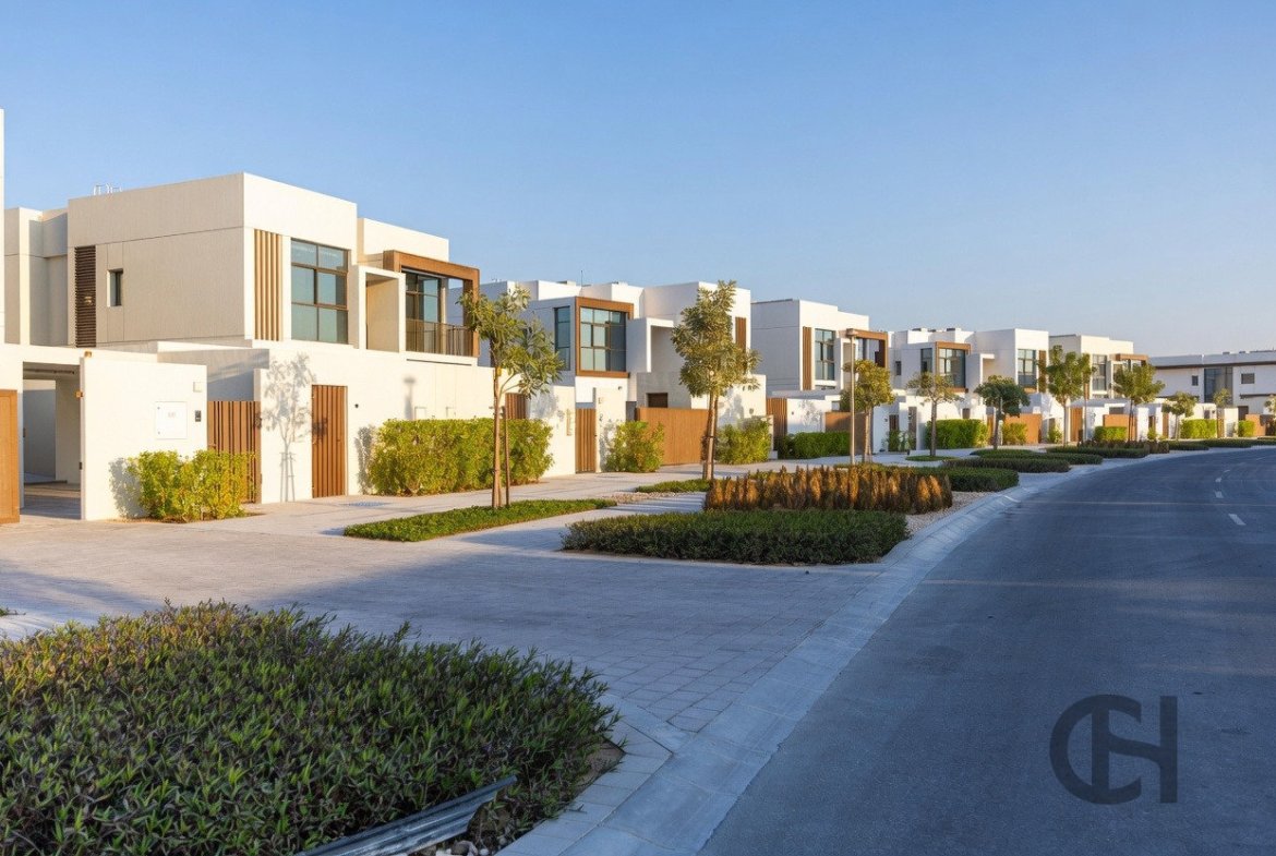 4BR Townhouse for rent in Nad Al Dhabi, Al Jubail Island, Abu Dhabi with Single Row, Corner Unit, Maid Room. View photos, amenities and availability.