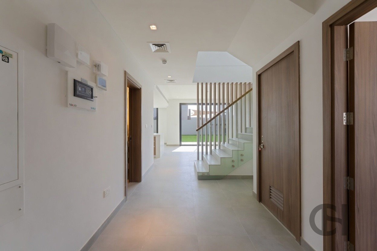 3BR Townhouse for rent in The Dahlias, Yas Island, Abu Dhabi with Community View, Balcony, Maid Room. View photos, amenities and availability.