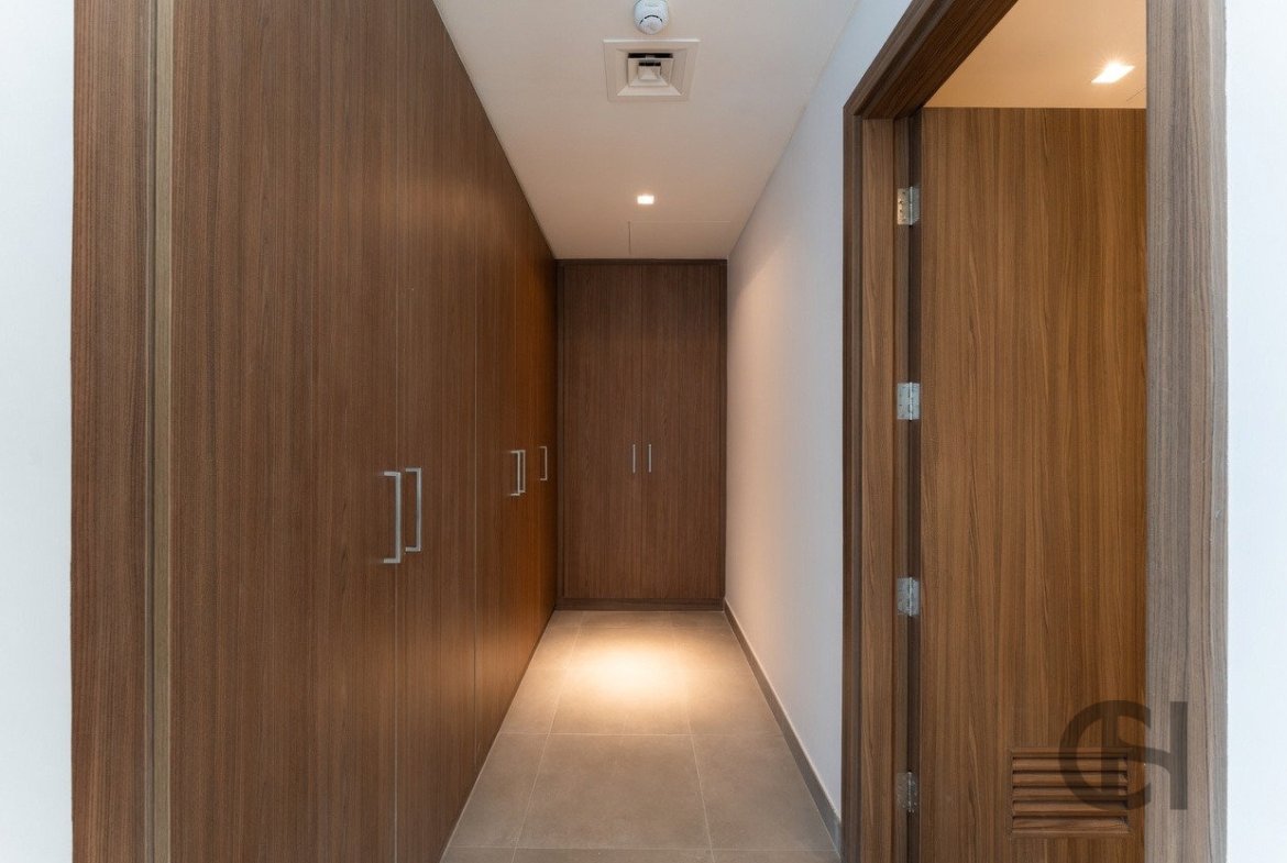 3BR Townhouse for rent in The Dahlias, Yas Island, Abu Dhabi with Community View, Balcony, Maid Room. View photos, amenities and availability.
