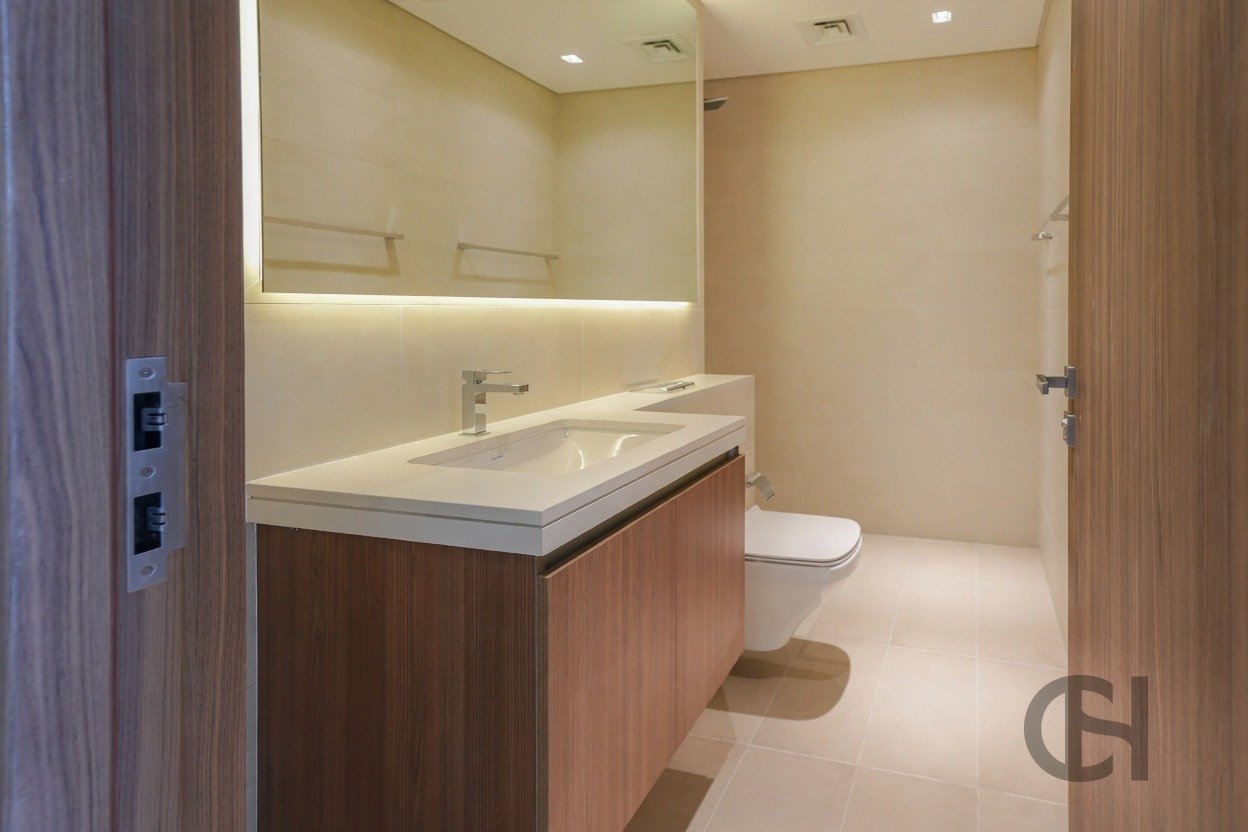 4BR Townhouse for rent in The Dahlias, Yas Island, Abu Dhabi with Single Row, Corner Unit, Balcony. View photos, amenities and availability.