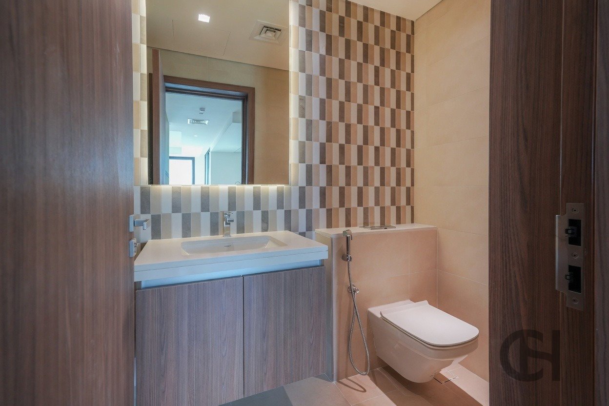4BR Townhouse for rent in The Dahlias, Yas Island, Abu Dhabi with Single Row, Corner Unit, Balcony. View photos, amenities and availability.