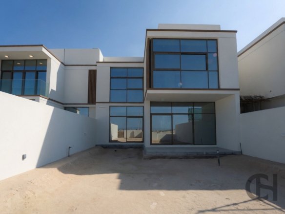 3BR Townhouse for rent in Nad Al Dhabi, Al Jubail Island, Abu Dhabi with Single Row, Community View, Corner Unit. View photos, amenities and availability.