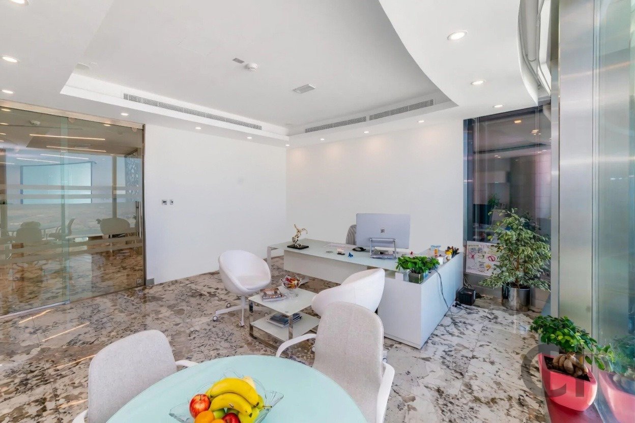 Office for rent in Addax port office tower, Al Reem Island, Abu Dhabi with Sea View, High Floor. View photos, amenities and availability.
