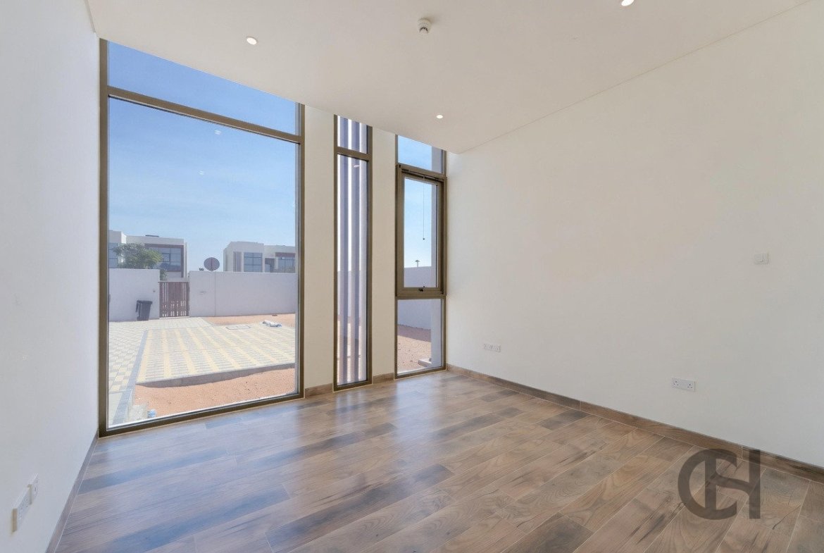 5BR Villa for rent in Nad Al Dhabi, Al Jubail Island, Abu Dhabi - property photo 23