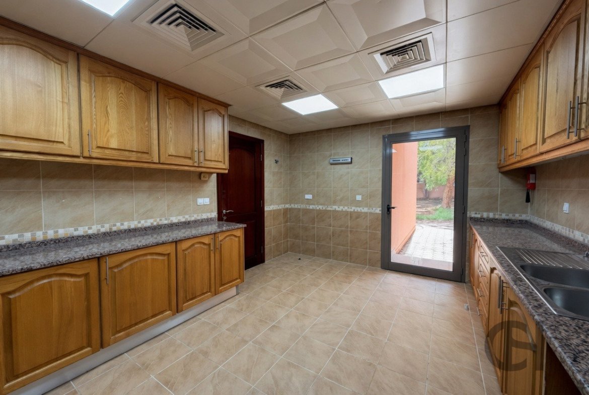 5BR Villa for rent in Mangrove Village, Rabdan, Abu Dhabi - property photo 26
