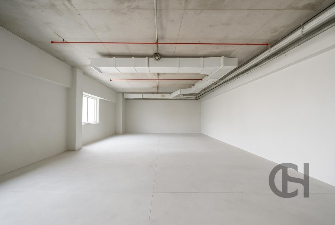 Office for rent in Abu Dhabi Gate City, Al Maqtaa - property photo 2