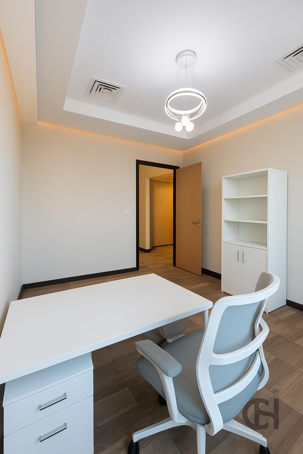 Office for rent in Abu Dhabial Markaziyadar Al Salam Buildingbayut, Abu Dhabi - property photo 4