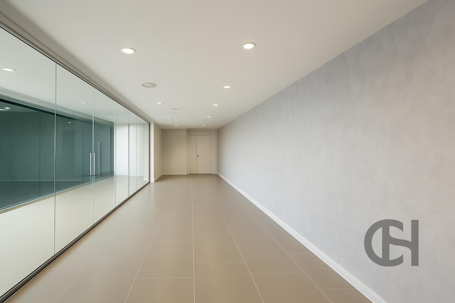 Office for sale in Oceanspace, Al Reem Island, Abu Dhabi - property photo 2