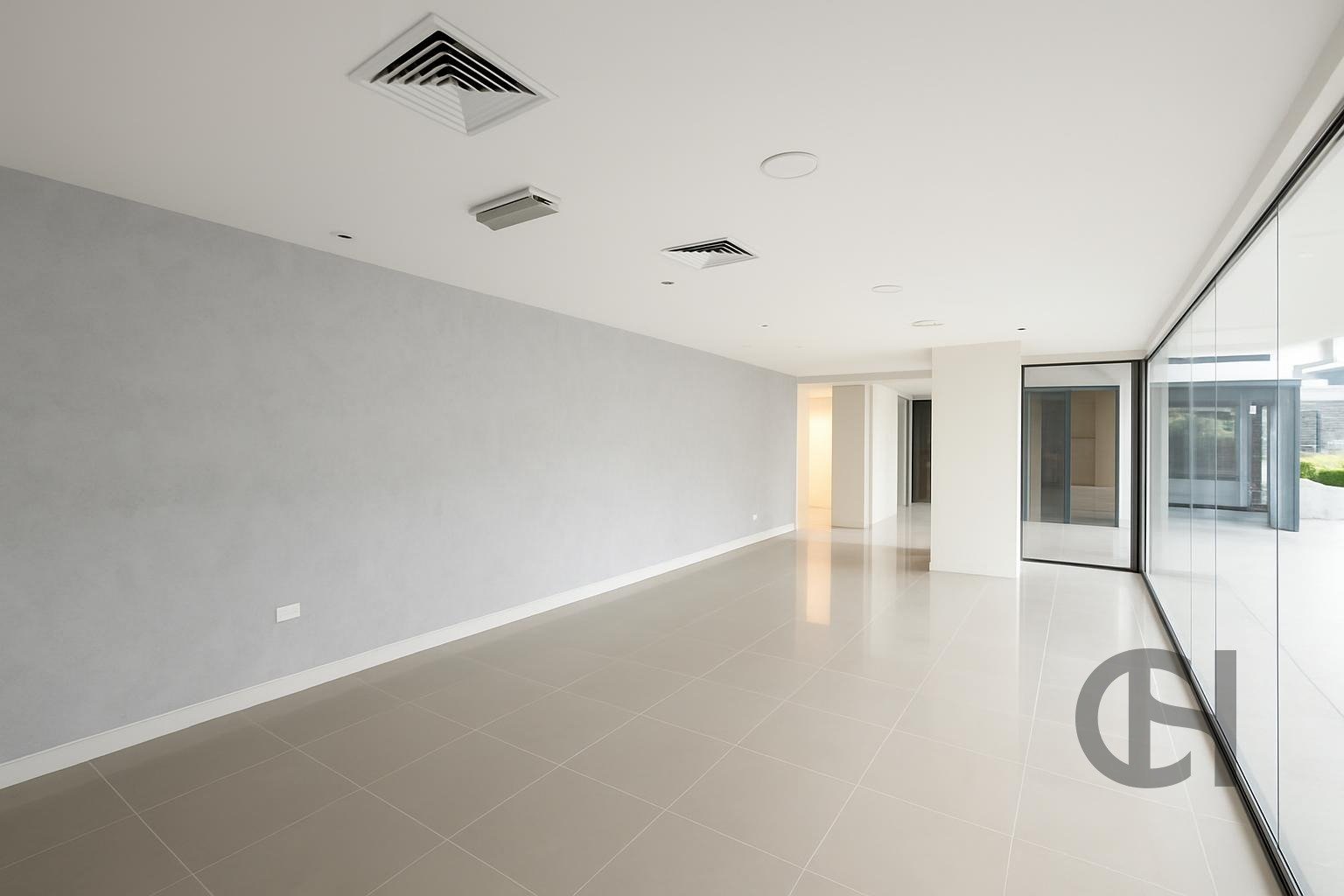 Office for sale in Oceanspace, Al Reem Island, Abu Dhabi - property photo 5