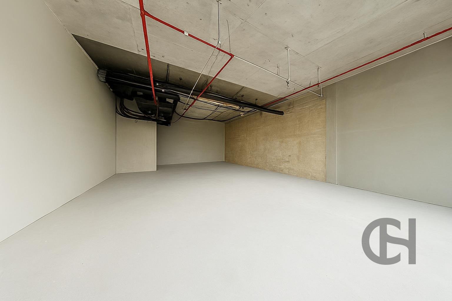 Office for rent in Abu Dhabicapital Centrebayut, Abu Dhabi - property photo 2