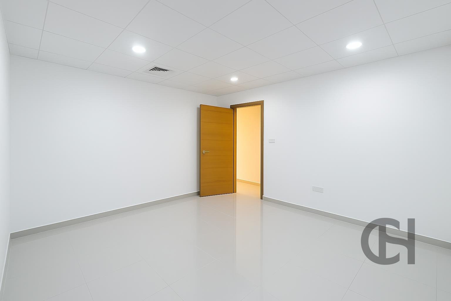 Office for rent in Corniche Area, Abu Dhabi - property photo 5