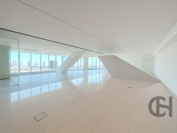 Office for sale in Sky Tower, Abu Dhabi, Abu Dhabi - property photo 1