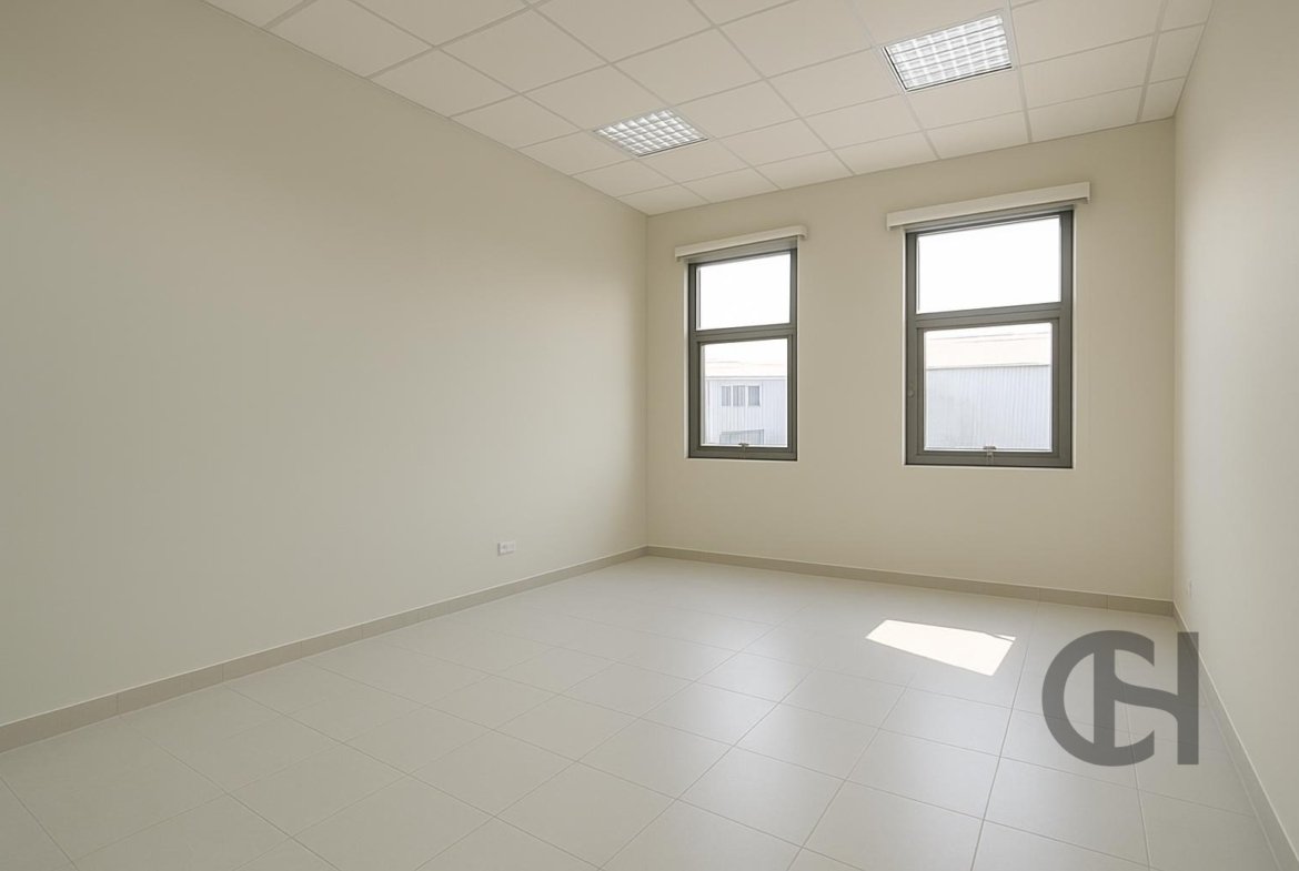 Office for rent in Mussafah, Abu Dhabi - property photo 13