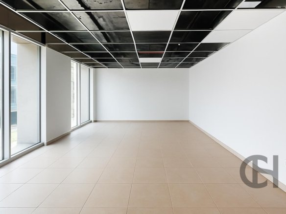 Office for rent in Abu Dhabial Khalidiyahcornich Al Khalidiyahbayut, Abu Dhabi - property photo 1
