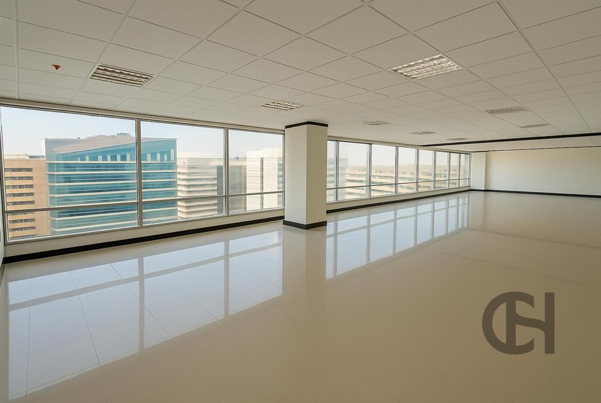 Office for rent in Abu Dhabial Nahyanal Mamourabayut, Abu Dhabi - property photo 2