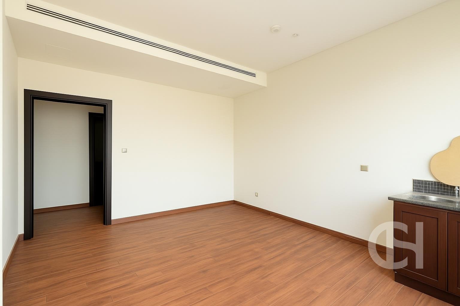Office for sale in Al Reem Island, Abu Dhabi - property photo 6