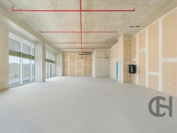 Office for rent in City Gate, Mohamed Bin Zayed City, Abu Dhabi - property photo 4