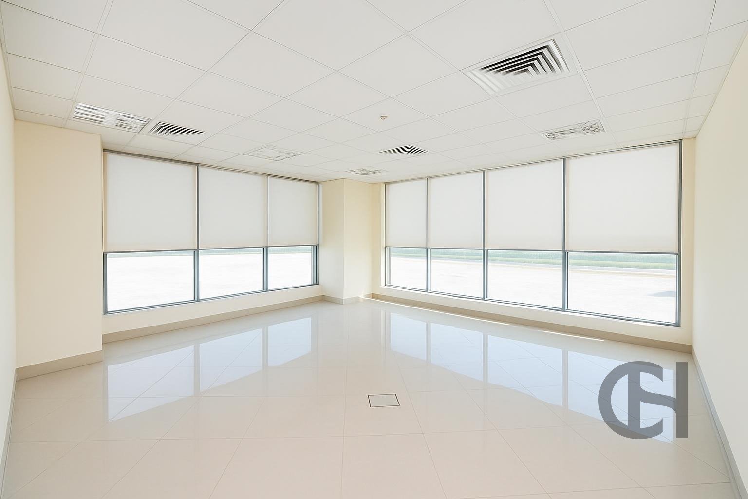 Office for rent in Khalifa City A Villas, Khalifa City, Abu Dhabi - property photo 8