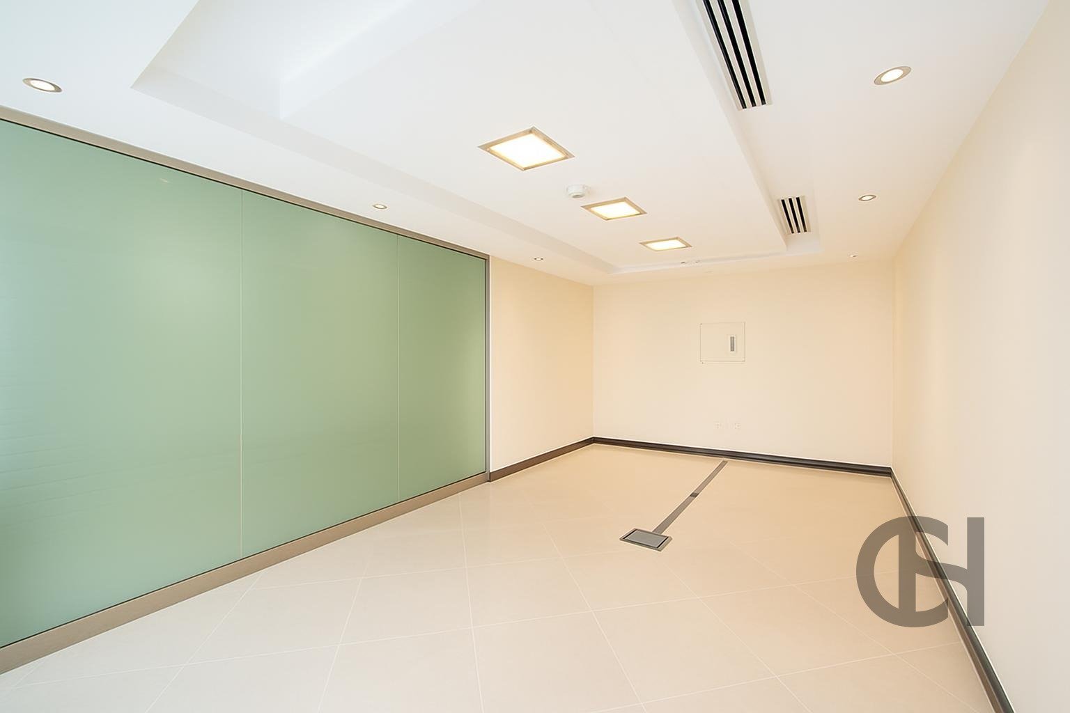 Office for rent in Khalifa City A Villas, Khalifa City, Abu Dhabi - property photo 13