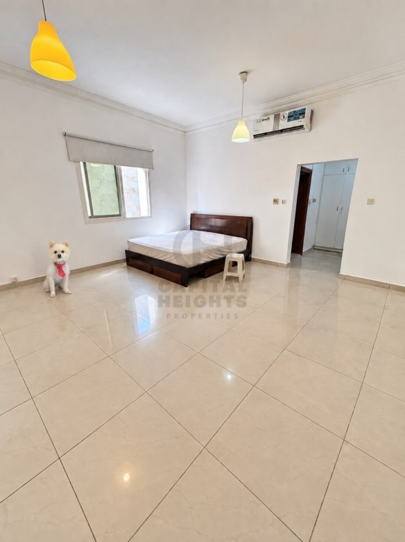 Studio for Rent in Al Khalidiyah | Built in Wardrobes | Jacuzzi | Monthly or Yearly | 4037